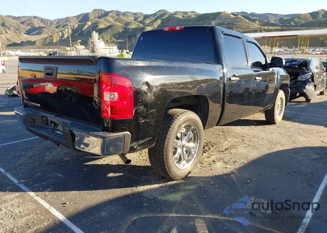 2011 Chevrolet Silverado 1500 Work Truck z USA, uszkodzony, nr VIN 3GCPCPE02BG311404